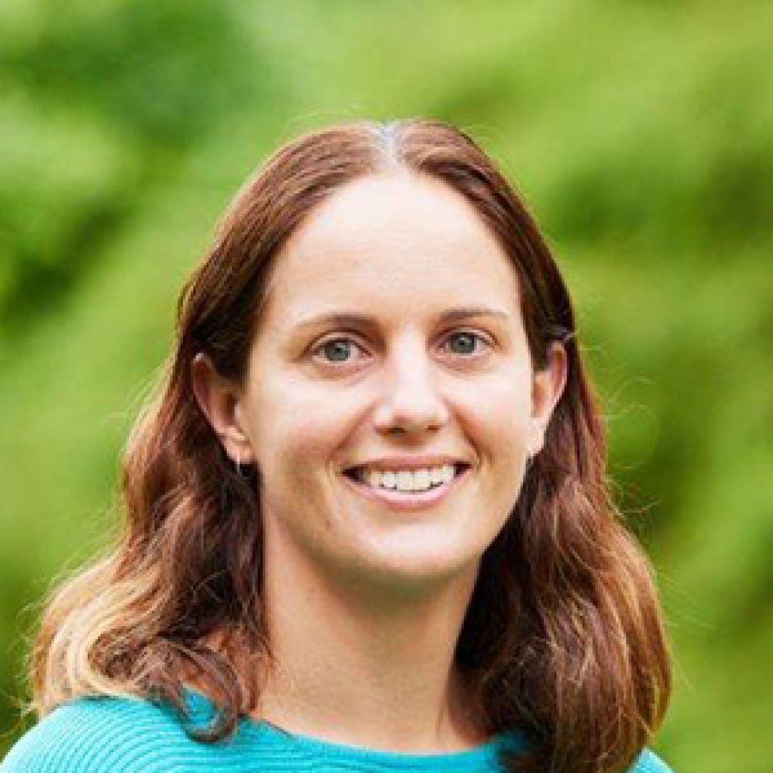 Dr Kelly Hill