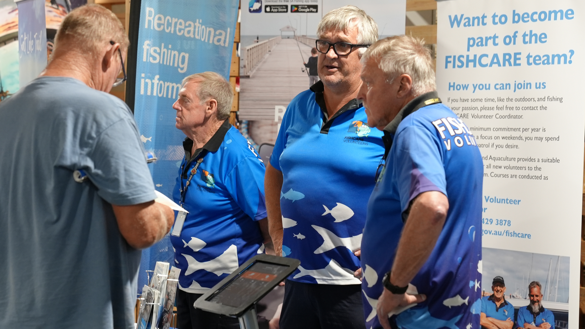 Caravan Camping Show Fishcare volunteers