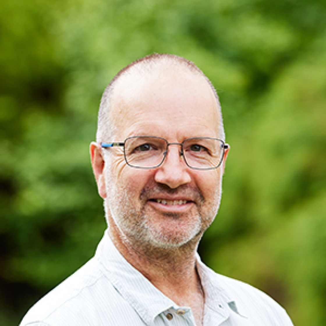 Dr Maarten van Helden
