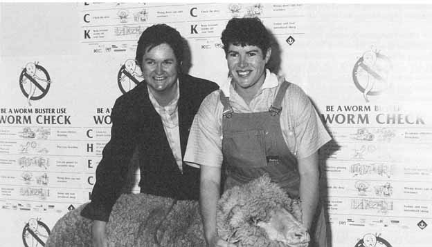 : Dr Barbara Wilson (Director Animal Industries and Analytical Services) and Dr Debbie Lehmann (Veterinarian Kangaroo Island)
