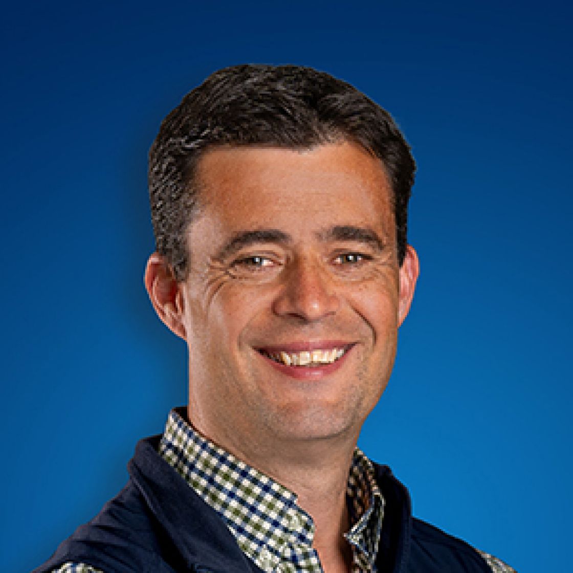 Dr Alan Humphries